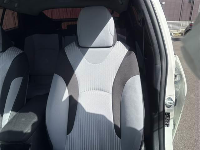 プリウス A モデリスタフルエアロ レーダークルーズコントロール フルセグTV Bluetooth バックカメラ 衝突軽減ブレーキ 純正SDナビ パワーシート LEDヘッドライト スマートキー 禁煙車 ETC(63枚目)