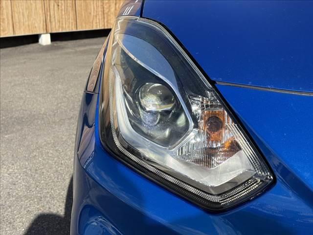 スイフトスポーツ セーフティパッケージ 6速MT 純正SDナビ フルセグTV 全方位カメラ LEDヘッドライト 禁煙車 レーダークルーズコントロール 衝突軽減ブレーキ Bluetooth ドライブレコーダー 純正17インチアルミホイール(32枚目)