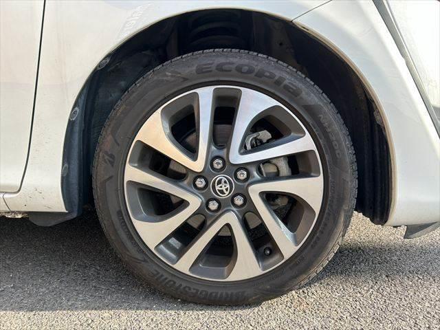 シエンタ Ｘ　純正ＳＤナビ　パワースライドドア　禁煙車　ＬＥＤヘッドライト　キーレスエントリー　盗難防止装置　純正１６インチＡＷ　アイドリングストップ　ＥＴＣ　電動格納ミラー　パワーステアリング（12枚目）