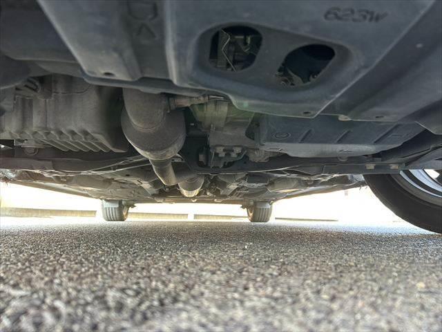 シエンタ Ｘ　純正ＳＤナビ　パワースライドドア　禁煙車　ＬＥＤヘッドライト　キーレスエントリー　盗難防止装置　純正１６インチＡＷ　アイドリングストップ　ＥＴＣ　電動格納ミラー　パワーステアリング（32枚目）