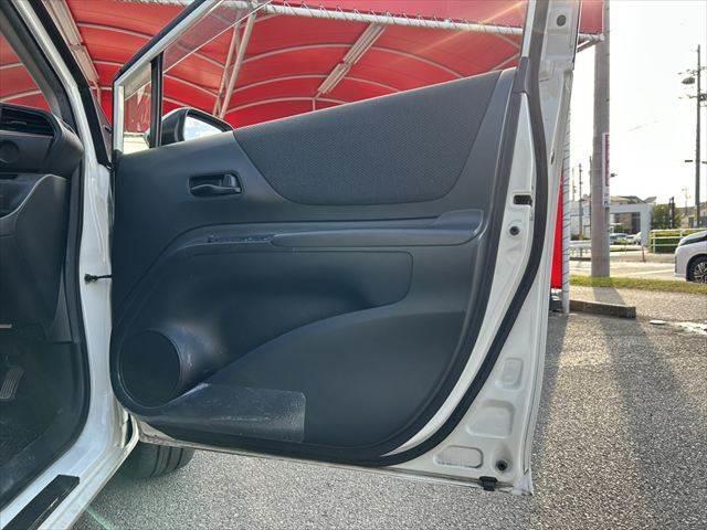 シエンタ Ｘ　純正ＳＤナビ　パワースライドドア　禁煙車　ＬＥＤヘッドライト　キーレスエントリー　盗難防止装置　純正１６インチＡＷ　アイドリングストップ　ＥＴＣ　電動格納ミラー　パワーステアリング（48枚目）