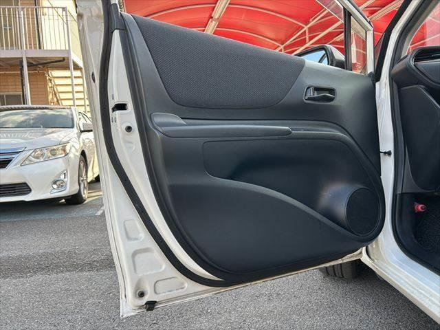 シエンタ Ｘ　純正ＳＤナビ　パワースライドドア　禁煙車　ＬＥＤヘッドライト　キーレスエントリー　盗難防止装置　純正１６インチＡＷ　アイドリングストップ　ＥＴＣ　電動格納ミラー　パワーステアリング（59枚目）