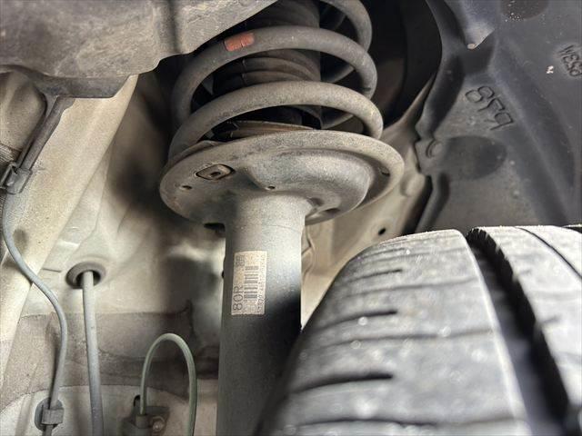 シエンタ Ｘ　純正ＳＤナビ　パワースライドドア　禁煙車　ＬＥＤヘッドライト　キーレスエントリー　盗難防止装置　純正１６インチＡＷ　アイドリングストップ　ＥＴＣ　電動格納ミラー　パワーステアリング（70枚目）