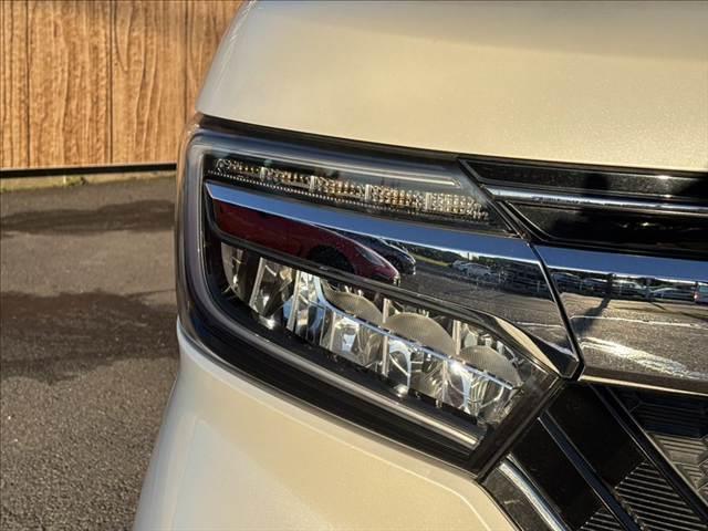 N-BOX G・Lターボホンダセンシング 衝突軽減ブレーキ レーダークルコン 純正メモリーナビ バックカメラ 両側パワースライドドア 禁煙車 LEDヘッドライト クリアランスソナー パドルシフト ブルートゥース スマートキー プッシュスタート(24枚目)