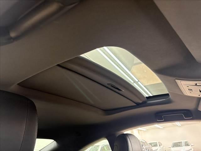 RC RC300h バージョンL サンルーフ 衝突軽減 レーダークルコン(4枚目)