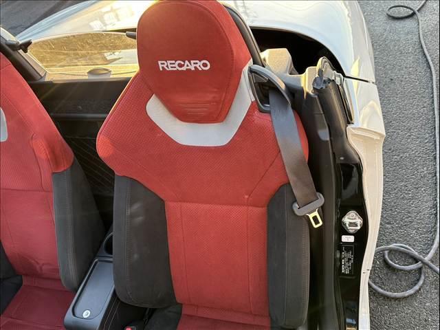 コペン セロ　Ｓ　ユーザー買取車　アルパインディスプレイオーディオ　ＥＴＣ　シートヒーター　ＬＥＤヘッドライト　スマートキー　純正レカロシート　ＭＯＭＯステ　ビルシュタイン　純正１６インチＡＷ　禁煙車　ブルートゥース（46枚目）