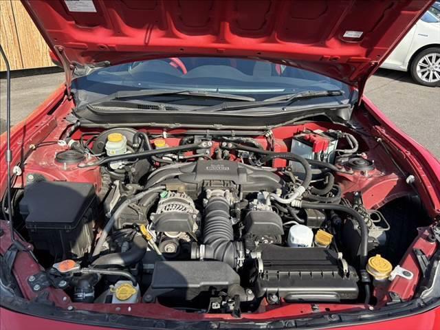 ８６ ＧＴ　純正ＳＤナビ　フルセグＴＶ　禁煙車　Ｂｌｕｅｔｏｏｔｈ　ＥＴＣ　スマートキー　ＨＩＤヘッドライト　ミュージックサーバー　盗難防止装置　ＵＳＢポート　純正１７インチアルミホイール（33枚目）