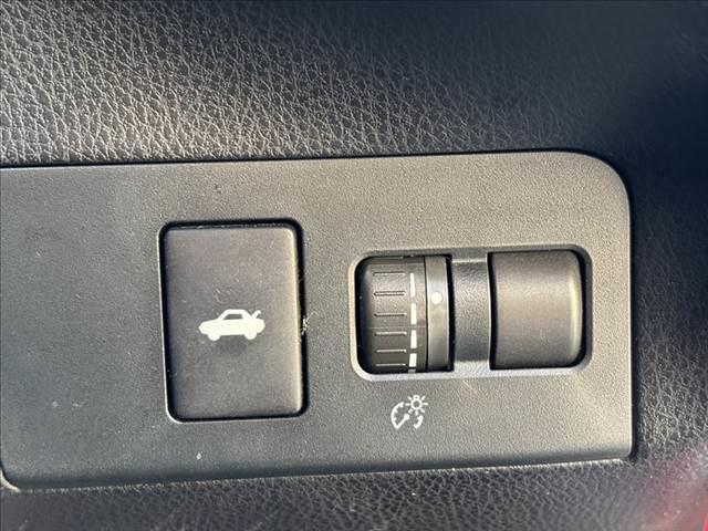 ８６ ＧＴ　純正ＳＤナビ　フルセグＴＶ　禁煙車　Ｂｌｕｅｔｏｏｔｈ　ＥＴＣ　スマートキー　ＨＩＤヘッドライト　ミュージックサーバー　盗難防止装置　ＵＳＢポート　純正１７インチアルミホイール（45枚目）