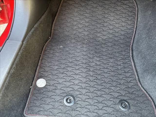 ８６ ＧＴ　純正ＳＤナビ　フルセグＴＶ　禁煙車　Ｂｌｕｅｔｏｏｔｈ　ＥＴＣ　スマートキー　ＨＩＤヘッドライト　ミュージックサーバー　盗難防止装置　ＵＳＢポート　純正１７インチアルミホイール（55枚目）