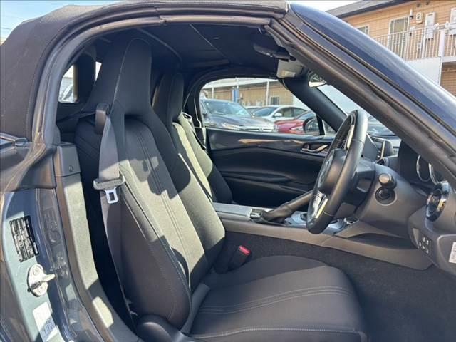 ロードスター NR-A 6速マニュアル 衝突軽減ブレーキ 禁煙車 LEDヘッドライト スマートキー コーナーセンサー USBポート ETC RAYS製16インチアルミホイール ブラインドスポットモニター フロントリップ(6枚目)