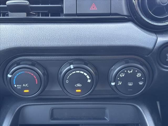 ロードスター NR-A 6速マニュアル 衝突軽減ブレーキ 禁煙車 LEDヘッドライト スマートキー コーナーセンサー USBポート ETC RAYS製16インチアルミホイール ブラインドスポットモニター フロントリップ(34枚目)