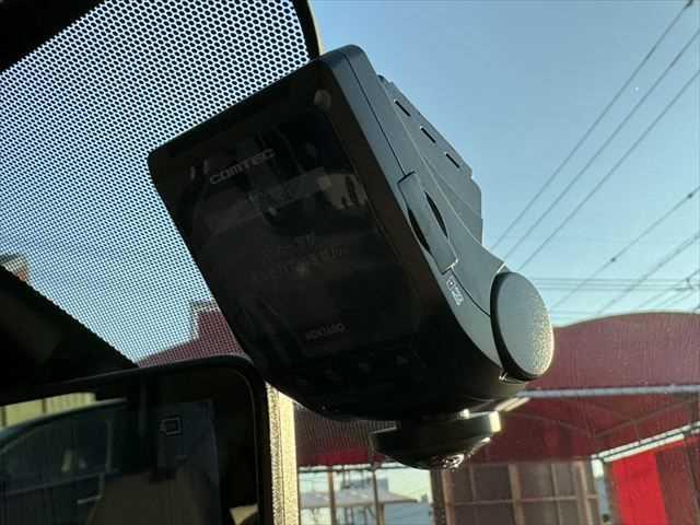 ノート ｅ－パワー　Ｘ　ユーザー買取車　純正ＳＤナビ　アラウンドビューモニター　衝突軽減ブレーキ　デジタルインナーミラー　Ｂｌｕｅｔｏｏｔｈ　フルセグＴＶ　スマートキー　禁煙車　コーナーセンサー　ＥＴＣ　純正１５インチアルミ（46枚目）