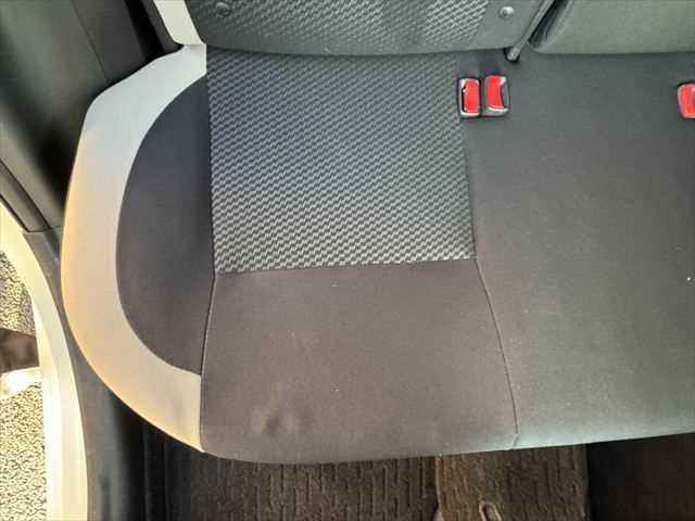 ノート ｅ－パワー　Ｘ　ユーザー買取車　純正ＳＤナビ　アラウンドビューモニター　衝突軽減ブレーキ　デジタルインナーミラー　Ｂｌｕｅｔｏｏｔｈ　フルセグＴＶ　スマートキー　禁煙車　コーナーセンサー　ＥＴＣ　純正１５インチアルミ（58枚目）