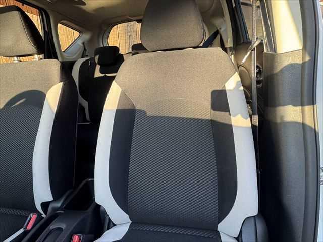 ノート ｅ－パワー　Ｘ　ユーザー買取車　純正ＳＤナビ　アラウンドビューモニター　衝突軽減ブレーキ　デジタルインナーミラー　Ｂｌｕｅｔｏｏｔｈ　フルセグＴＶ　スマートキー　禁煙車　コーナーセンサー　ＥＴＣ　純正１５インチアルミ（65枚目）