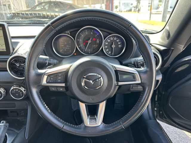 ロードスター Sスペシャルパッケージ MTモード付 純正SDナビ バックカメラ ブルートゥース フルセグTV ETC LEDヘッドライト 純正16インチアルミホイール スマートキー USBポート DVD再生 ドライブレコーダー(10枚目)