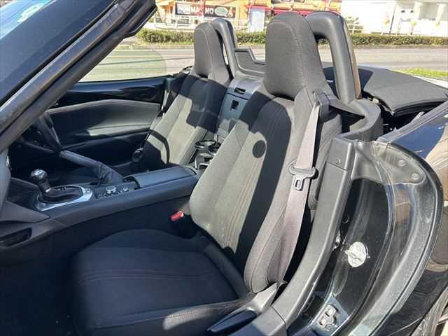 ロードスター Sスペシャルパッケージ MTモード付 純正SDナビ バックカメラ ブルートゥース フルセグTV ETC LEDヘッドライト 純正16インチアルミホイール スマートキー USBポート DVD再生 ドライブレコーダー(30枚目)