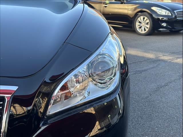 フーガハイブリッド ＶＩＰ　純正ＨＤＤナビ　フルセグＴＶ　バックカメラ　ＥＴＣ　本革シート　シートエアコン　禁煙車　レーダークルーズコントロール　シートヒーター　パワーシート　Ｂｌｕｅｔｏｏｔｈ　フルセグＴＶ　ＨＩＤヘッドライト（23枚目）