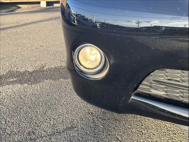 フーガハイブリッド ＶＩＰ　純正ＨＤＤナビ　フルセグＴＶ　バックカメラ　ＥＴＣ　本革シート　シートエアコン　禁煙車　レーダークルーズコントロール　シートヒーター　パワーシート　Ｂｌｕｅｔｏｏｔｈ　フルセグＴＶ　ＨＩＤヘッドライト（30枚目）