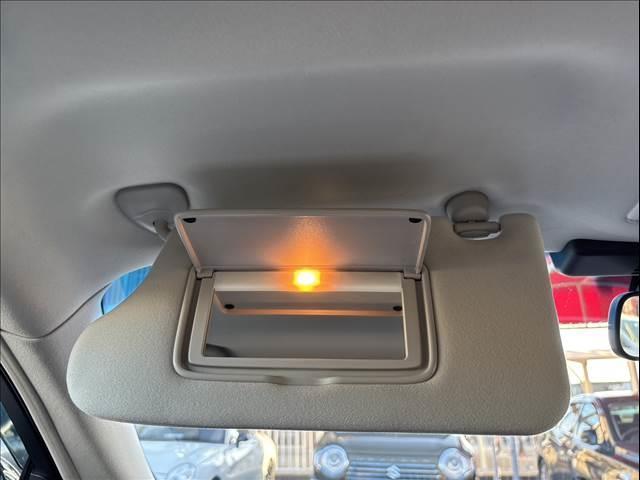 フーガハイブリッド ＶＩＰ　純正ＨＤＤナビ　フルセグＴＶ　バックカメラ　ＥＴＣ　本革シート　シートエアコン　禁煙車　レーダークルーズコントロール　シートヒーター　パワーシート　Ｂｌｕｅｔｏｏｔｈ　フルセグＴＶ　ＨＩＤヘッドライト（59枚目）