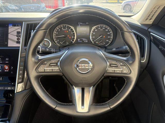 スカイライン ＧＴ　タイプＰ　純正メモリーナビ　フルセグＴＶ　全方位カメラ　ＥＴＣ２．０　本革シート　シートヒーター　パワーシート　Ｂｌｕｅｔｏｏｔｈ　衝突軽減ブレーキ　クリアランスソナー　禁煙車　レーダークルーズコントロール（10枚目）