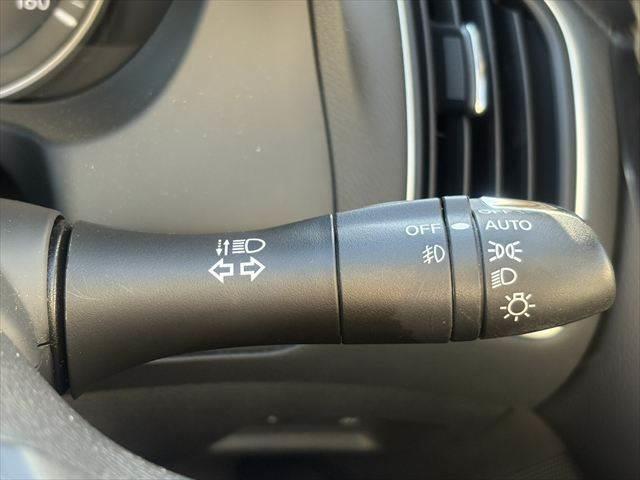 スカイライン ＧＴ　タイプＰ　純正メモリーナビ　フルセグＴＶ　全方位カメラ　ＥＴＣ２．０　本革シート　シートヒーター　パワーシート　Ｂｌｕｅｔｏｏｔｈ　衝突軽減ブレーキ　クリアランスソナー　禁煙車　レーダークルーズコントロール（38枚目）