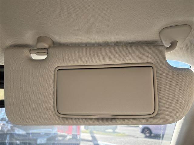 スカイライン ＧＴ　タイプＰ　純正メモリーナビ　フルセグＴＶ　全方位カメラ　ＥＴＣ２．０　本革シート　シートヒーター　パワーシート　Ｂｌｕｅｔｏｏｔｈ　衝突軽減ブレーキ　クリアランスソナー　禁煙車　レーダークルーズコントロール（45枚目）