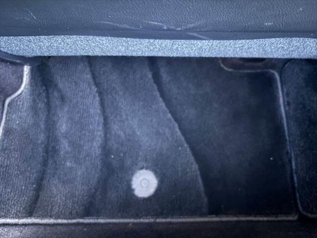 スカイライン ＧＴ　タイプＰ　純正メモリーナビ　フルセグＴＶ　全方位カメラ　ＥＴＣ２．０　本革シート　シートヒーター　パワーシート　Ｂｌｕｅｔｏｏｔｈ　衝突軽減ブレーキ　クリアランスソナー　禁煙車　レーダークルーズコントロール（53枚目）