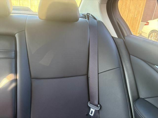 スカイライン ＧＴ　タイプＰ　純正メモリーナビ　フルセグＴＶ　全方位カメラ　ＥＴＣ２．０　本革シート　シートヒーター　パワーシート　Ｂｌｕｅｔｏｏｔｈ　衝突軽減ブレーキ　クリアランスソナー　禁煙車　レーダークルーズコントロール（62枚目）