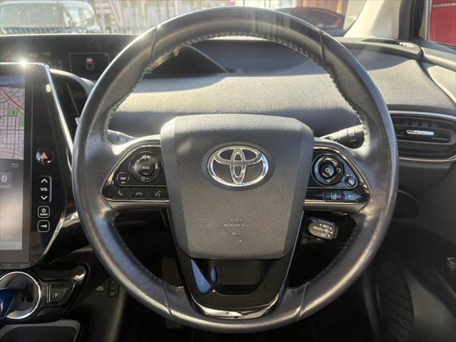 プリウスＰＨＶ Ａ　衝突軽減ブレーキ　純正ＳＤナビ（11枚目）