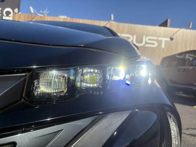 プリウスＰＨＶ Ａ　衝突軽減ブレーキ　純正ＳＤナビ（12枚目）