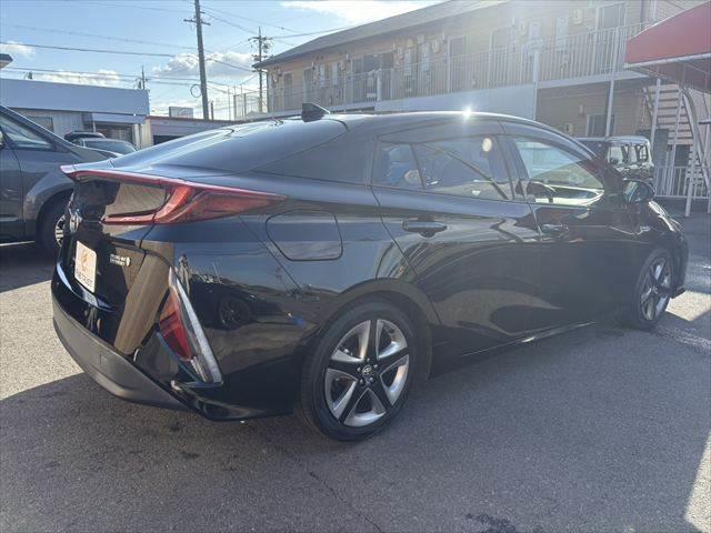 プリウスＰＨＶ Ａ　衝突軽減ブレーキ　純正ＳＤナビ（18枚目）