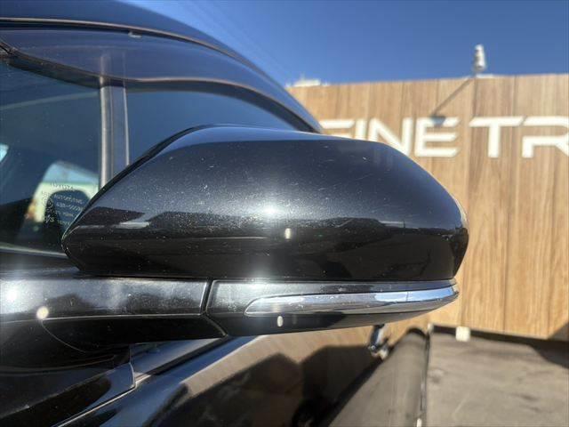 プリウスＰＨＶ Ａ　衝突軽減ブレーキ　純正ＳＤナビ（26枚目）