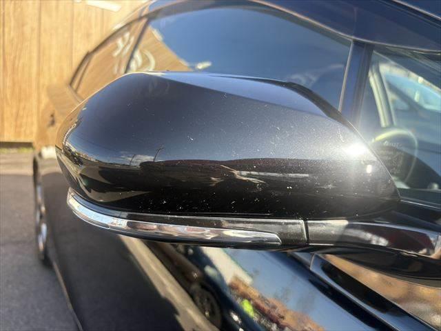 プリウスＰＨＶ Ａ　衝突軽減ブレーキ　純正ＳＤナビ（28枚目）