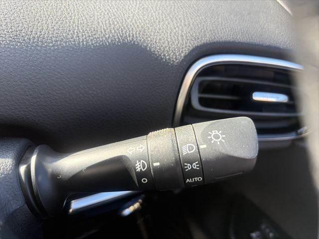 プリウスＰＨＶ Ａ　衝突軽減ブレーキ　純正ＳＤナビ（43枚目）