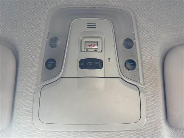 プリウスＰＨＶ Ａ　衝突軽減ブレーキ　純正ＳＤナビ（50枚目）