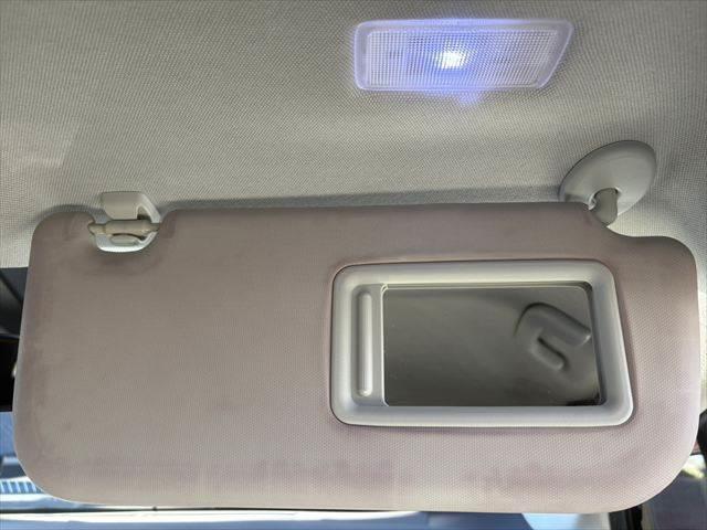 プリウスＰＨＶ Ａ　衝突軽減ブレーキ　純正ＳＤナビ（52枚目）