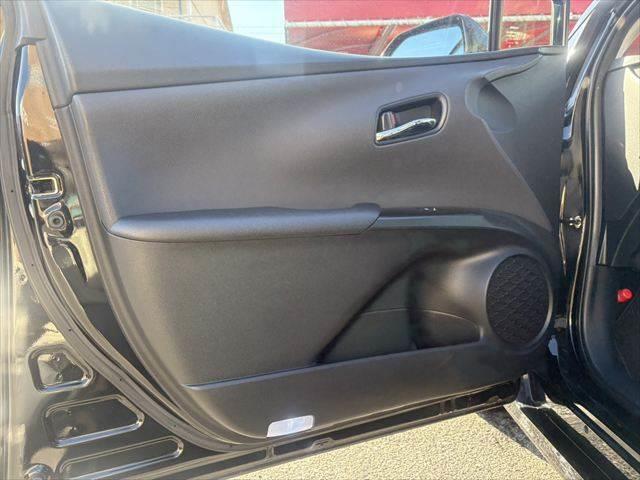 プリウスＰＨＶ Ａ　衝突軽減ブレーキ　純正ＳＤナビ（62枚目）