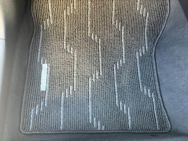 プリウスＰＨＶ Ａ　衝突軽減ブレーキ　純正ＳＤナビ（63枚目）