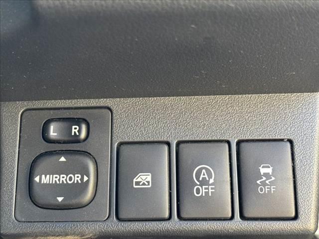 コペン セロ SDナビ フルセグテレビ ETC2.0 スマートキー シートヒーター LEDヘッドライト 禁煙車 MTモード付シフト アイドリングストップ オートエアコン Bluetooth CD・DVD再生(7枚目)