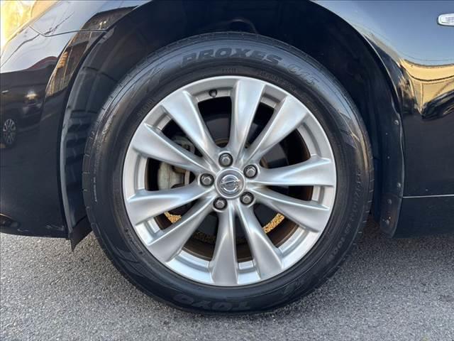 フーガ ２５０ＧＴ　純正ＨＤＤナビ　フルセグテレビ　バックカメラ　ＥＴＣ　ハーフレザーシート　スマートキー　クルーズコントロール　ミュージックサーバー　Ｂｌｕｅｔｏｏｔｈ　ＨＩＤヘッドライト　禁煙車　ＭＴモード付シフト（32枚目）