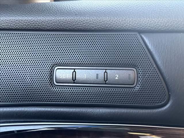 フーガ ２５０ＧＴ　純正ＨＤＤナビ　フルセグテレビ　バックカメラ　ＥＴＣ　ハーフレザーシート　スマートキー　クルーズコントロール　ミュージックサーバー　Ｂｌｕｅｔｏｏｔｈ　ＨＩＤヘッドライト　禁煙車　ＭＴモード付シフト（46枚目）