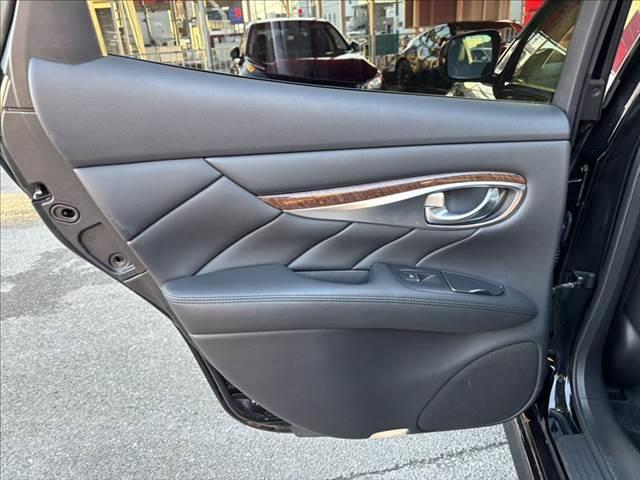 フーガ ２５０ＧＴ　純正ＨＤＤナビ　フルセグテレビ　バックカメラ　ＥＴＣ　ハーフレザーシート　スマートキー　クルーズコントロール　ミュージックサーバー　Ｂｌｕｅｔｏｏｔｈ　ＨＩＤヘッドライト　禁煙車　ＭＴモード付シフト（69枚目）