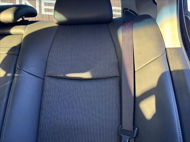 フーガ ２５０ＧＴ　純正ＨＤＤナビ　フルセグテレビ　バックカメラ　ＥＴＣ　ハーフレザーシート　スマートキー　クルーズコントロール　ミュージックサーバー　Ｂｌｕｅｔｏｏｔｈ　ＨＩＤヘッドライト　禁煙車　ＭＴモード付シフト（70枚目）