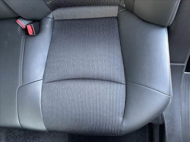 フーガ ２５０ＧＴ　純正ＨＤＤナビ　フルセグテレビ　バックカメラ　ＥＴＣ　ハーフレザーシート　スマートキー　クルーズコントロール　ミュージックサーバー　Ｂｌｕｅｔｏｏｔｈ　ＨＩＤヘッドライト　禁煙車　ＭＴモード付シフト（71枚目）