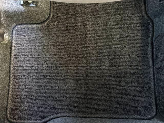 スイフトスポーツ ベースグレード 6速MT 全方位カメラ 純正SDナビ フルセグTV(67枚目)