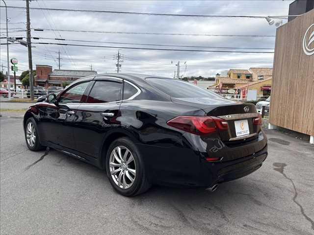 フーガ 250GT 禁煙車 アラウンドビューモニター 純正HDDナビ ETC レーダークルーズコントロール 衝突軽減ブレーキ Bluetooth ハーフレザーシート パワーシート 盗難防止装置 スマートキー(21枚目)