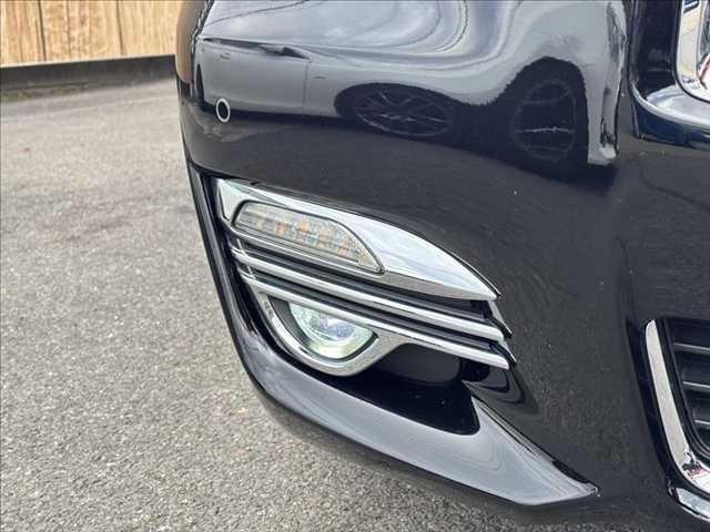 フーガ 250GT 禁煙車 アラウンドビューモニター 純正HDDナビ ETC レーダークルーズコントロール 衝突軽減ブレーキ Bluetooth ハーフレザーシート パワーシート 盗難防止装置 スマートキー(33枚目)