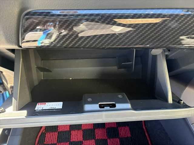 ���O���[�u�{�b�N�X