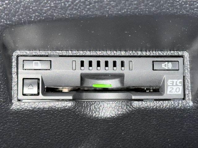 プリウス Ａツーリングセレクション　衝突軽減ブレーキ　禁煙車　純正９インチＳＤナビ　レーダークルーズコントロール　Ｂカメラ　フロントカメラ　シートヒーター　パワーシート　ブラインドスポットモニター　ＬＥＤヘッドライト　Ｂｌｕｅｔｏｏｔｈ（43枚目）