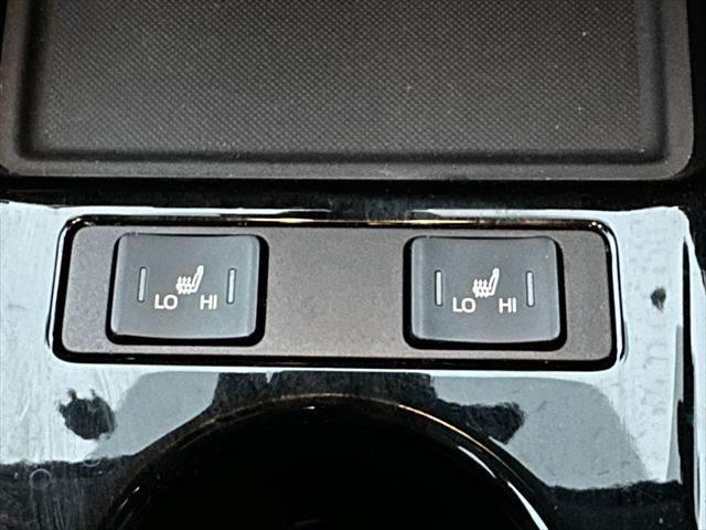 プリウス Ａツーリングセレクション　衝突軽減ブレーキ　禁煙車　純正９インチＳＤナビ　レーダークルーズコントロール　Ｂカメラ　フロントカメラ　シートヒーター　パワーシート　ブラインドスポットモニター　ＬＥＤヘッドライト　Ｂｌｕｅｔｏｏｔｈ（46枚目）